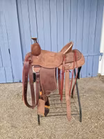 Crates 7210 Ranch-ropersadel 16 tum
