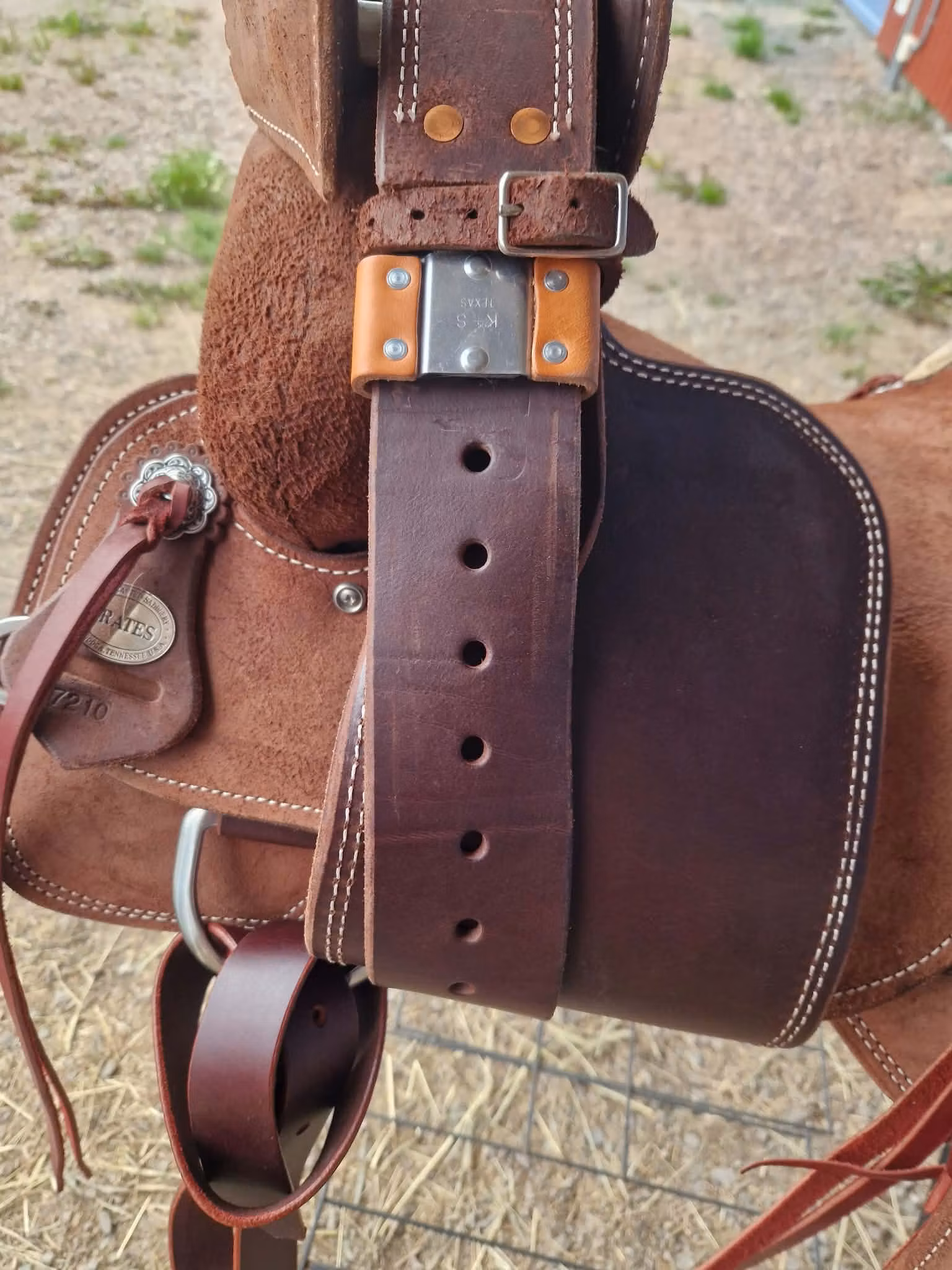 Crates 7210 Ranch-ropersadel 16 tum