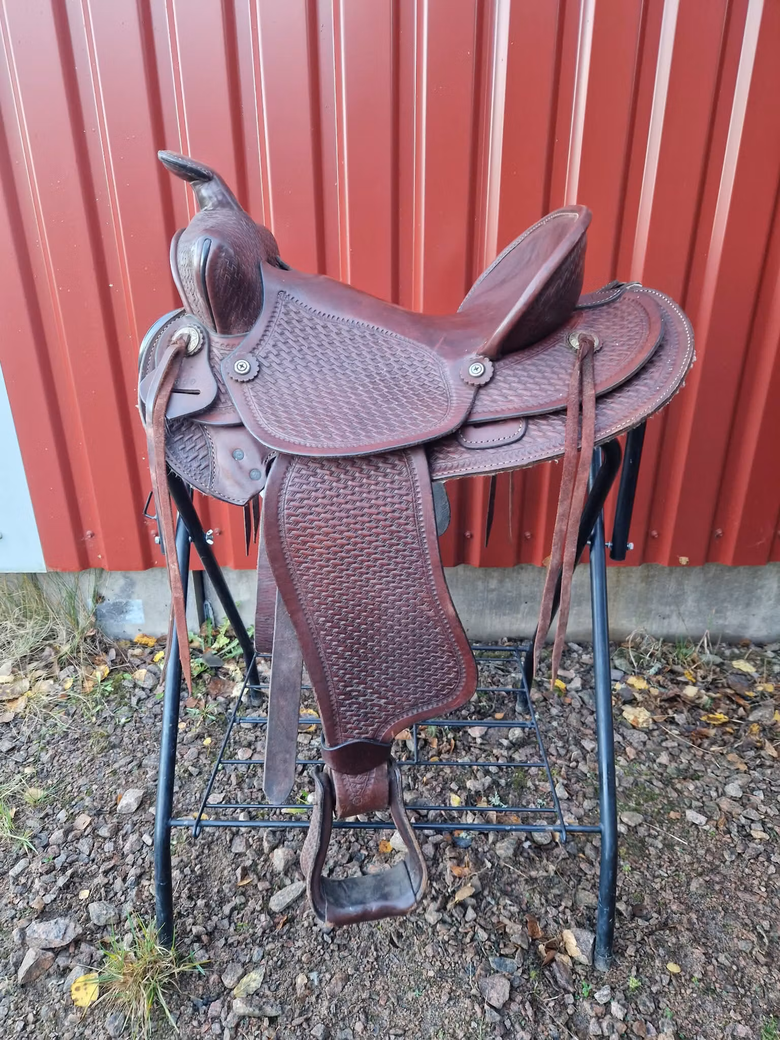 Rawhide westernsadel Semi-Quarter 15,5 tum