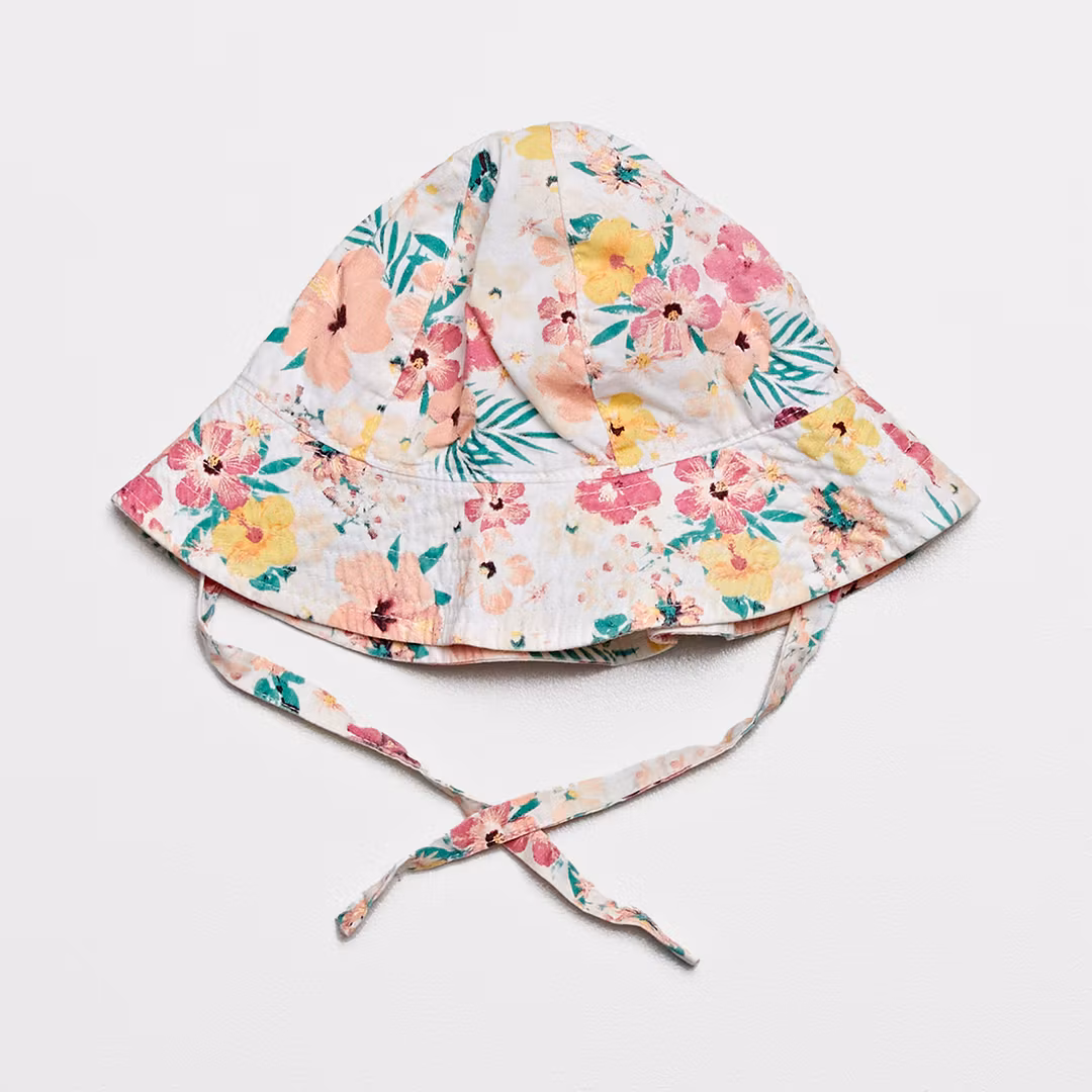 Solhatt - Kappahl - Storlek 44/46