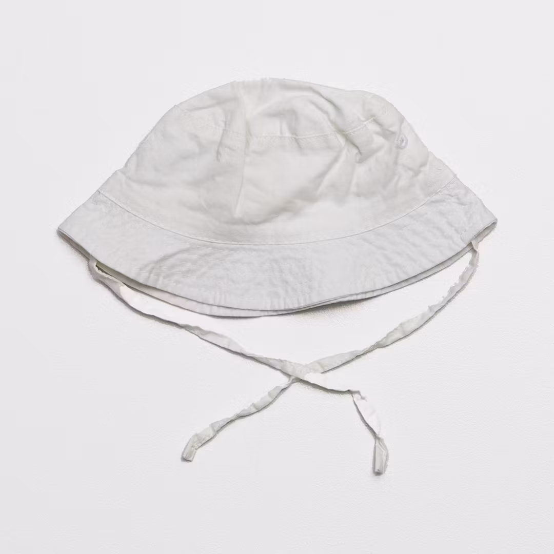 Solhatt - H&M - Storlek 44/46