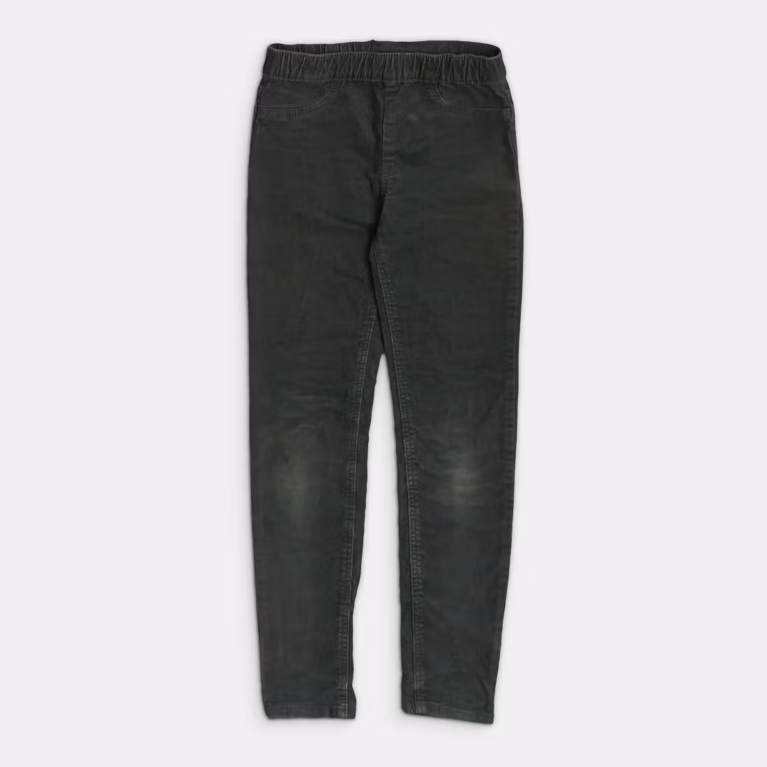 - Storlek 128 -