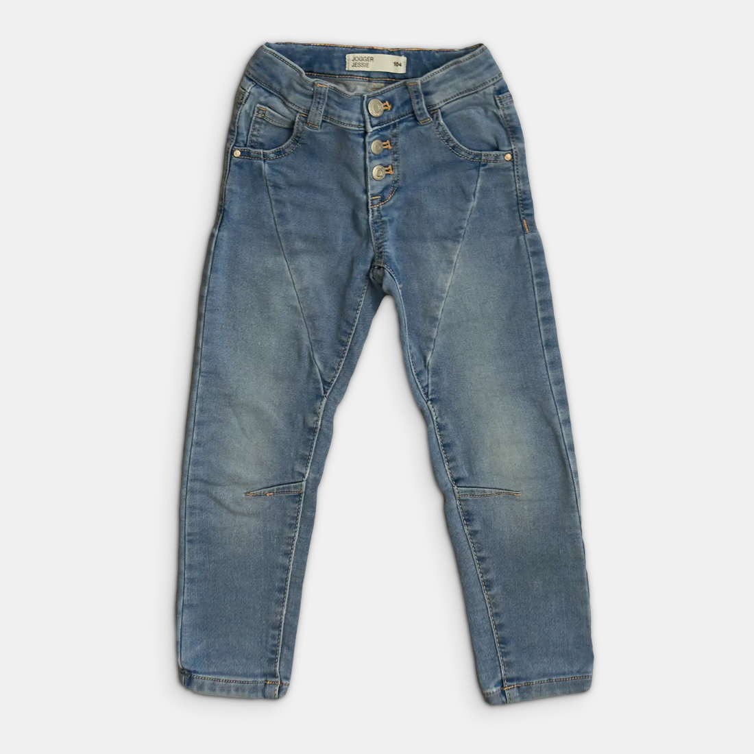 - Storlek 104 -