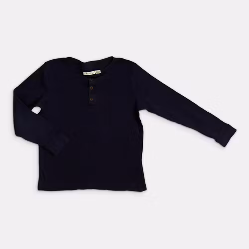 - Storlek 122/128 -