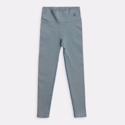 - Storlek 134/140 -