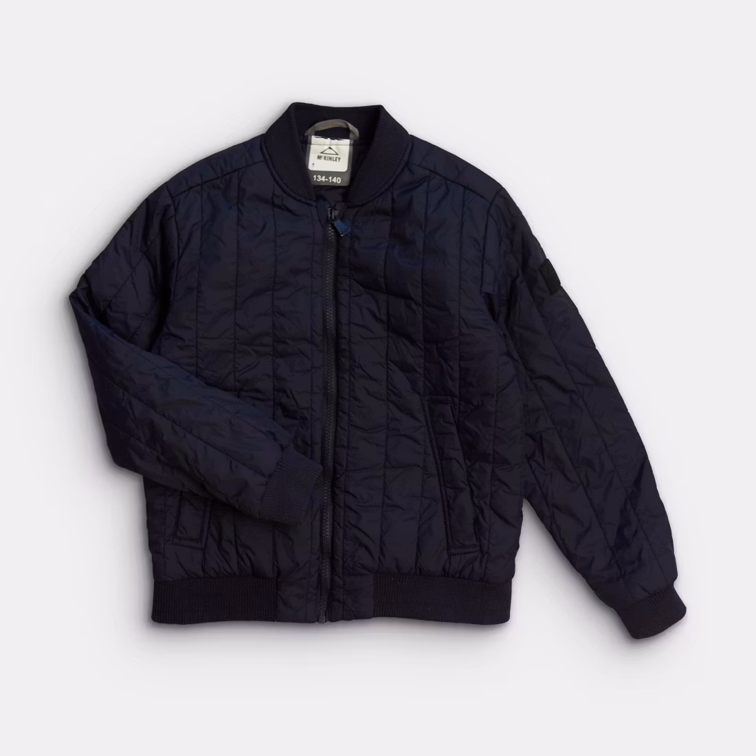 - Storlek 134/140 -