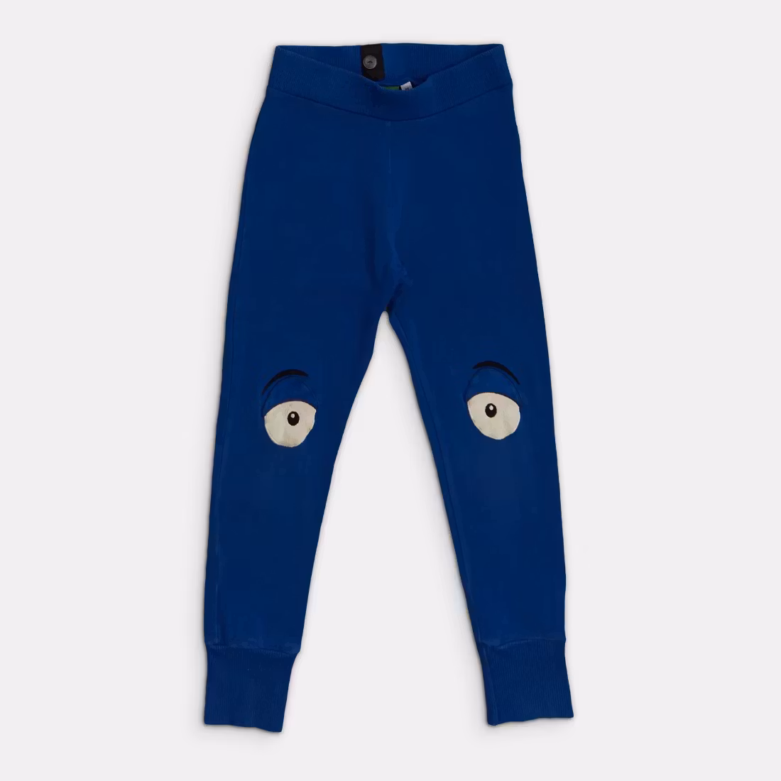 - Storlek 98/104 -
