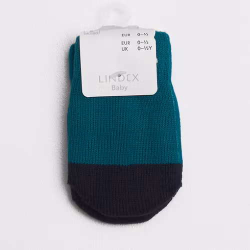 - Storlek 0-6 mån -