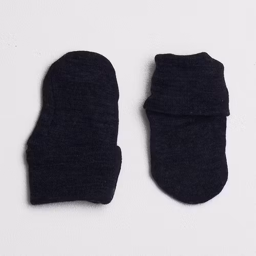 - Storlek 0-6 mån -