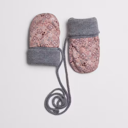 - Storlek 0-6 mån -