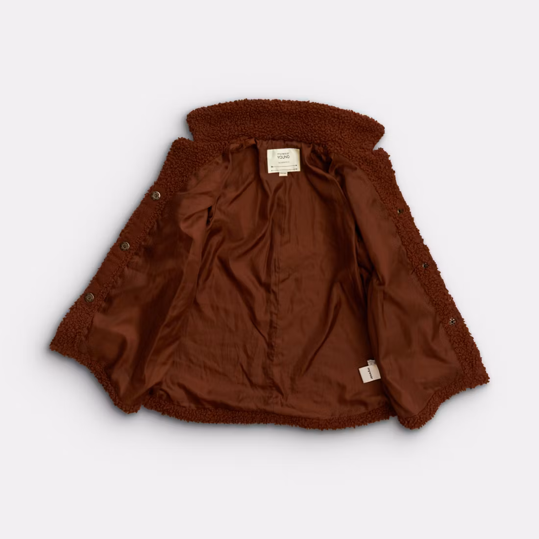 - Storlek 122/128 -