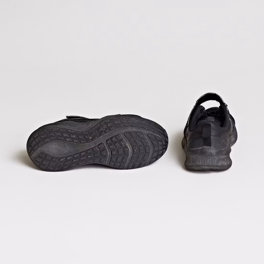 - Storlek 29,5 -