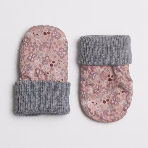 - Storlek 0-6 mån -