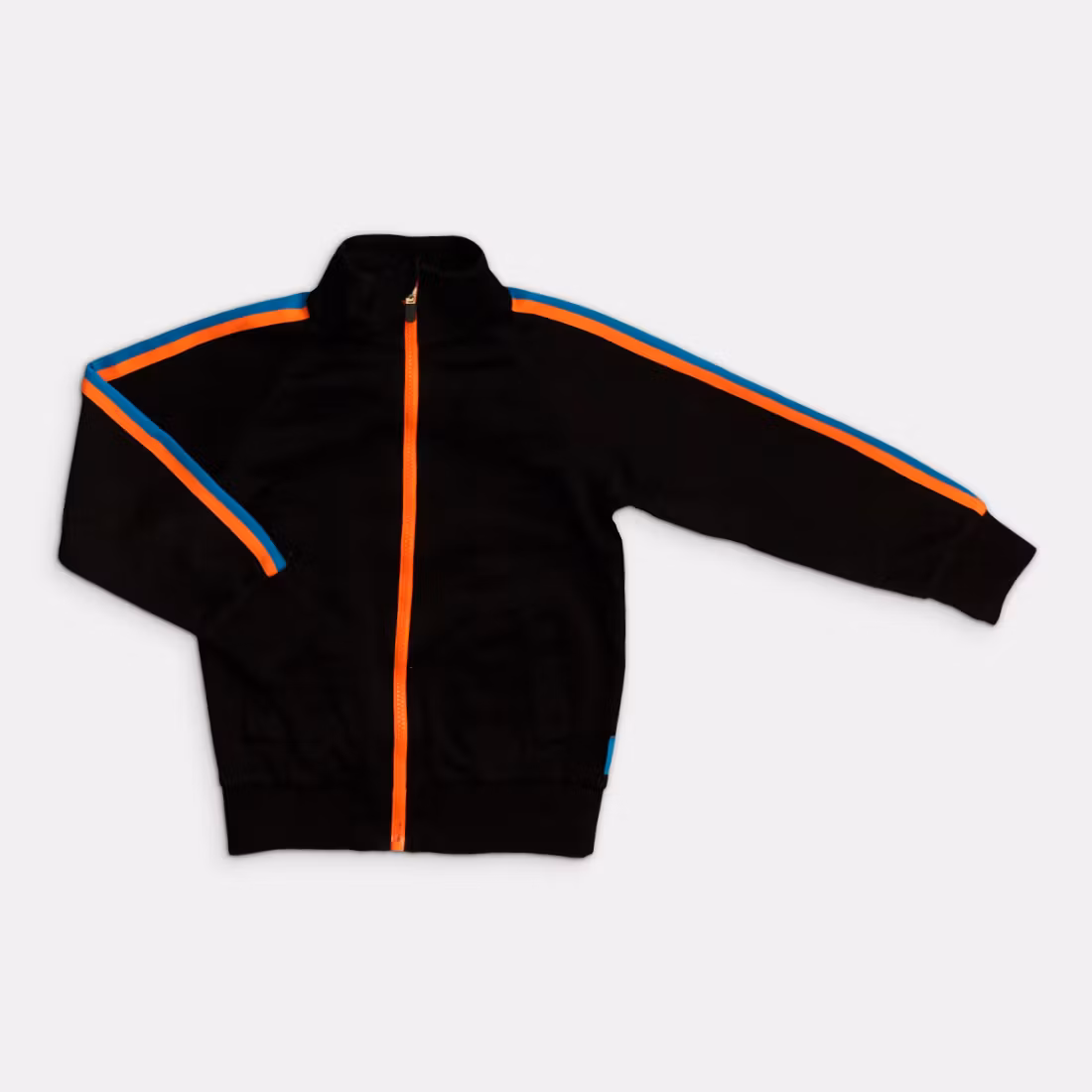 - Storlek 122/128 -