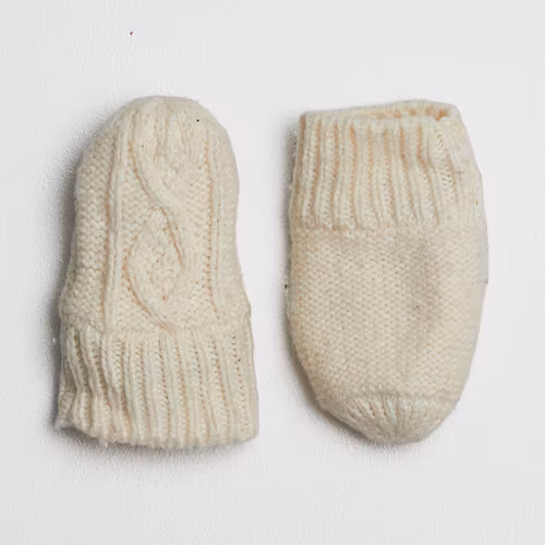 - Storlek 0-6 mån -