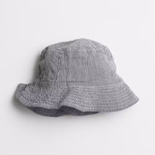 Solhatt - Storlek 46/48