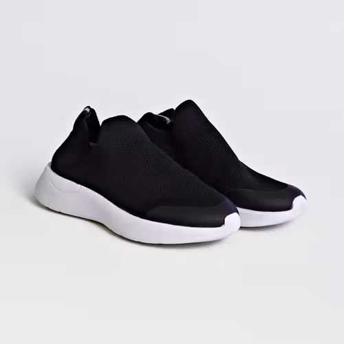 - Storlek 35 -