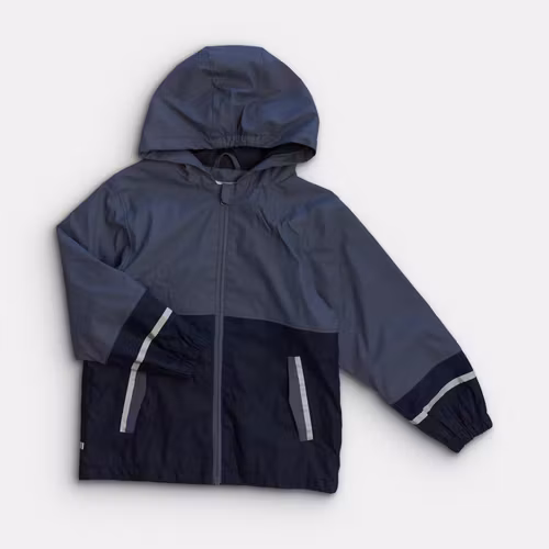 - Storlek 122/128 -