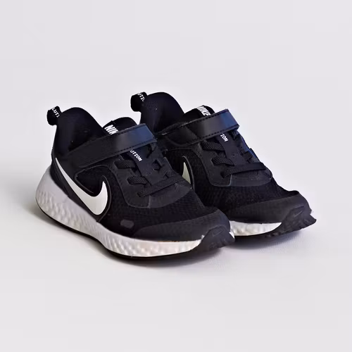 - Storlek 29,5 -