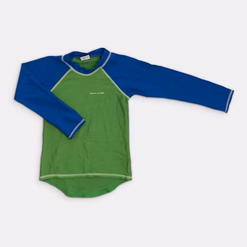 - Storlek 98/104 -
