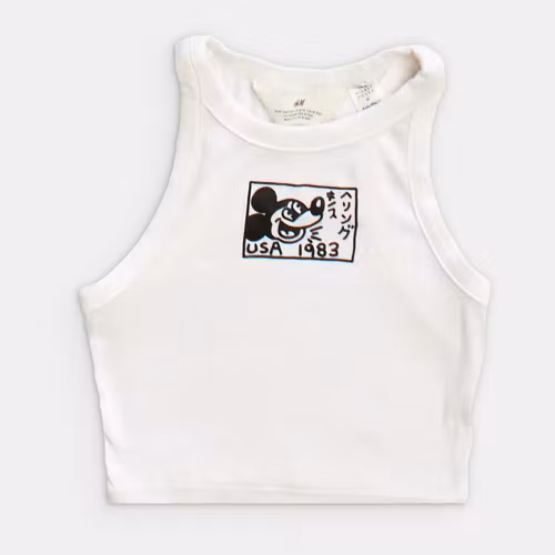 - Storlek 134/140 -