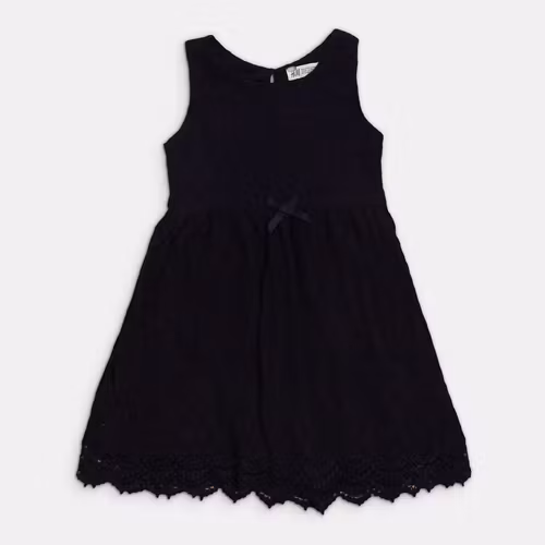 - Storlek 122/128 -