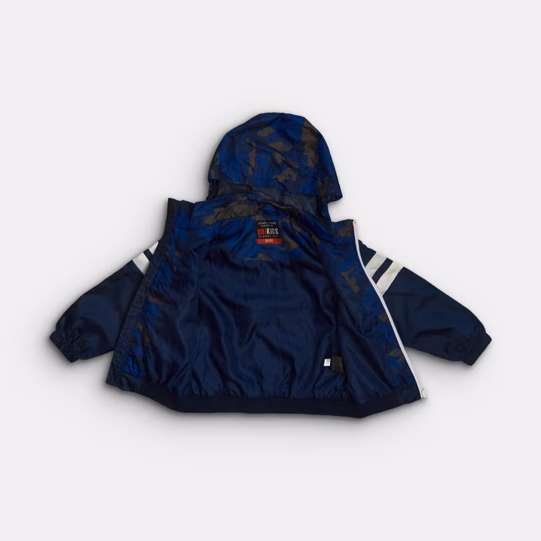 - Storlek 98/104 -
