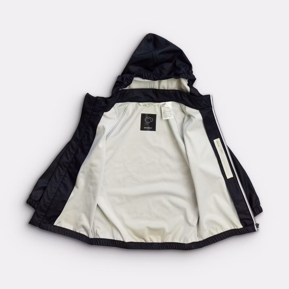 - Storlek 98/104 -