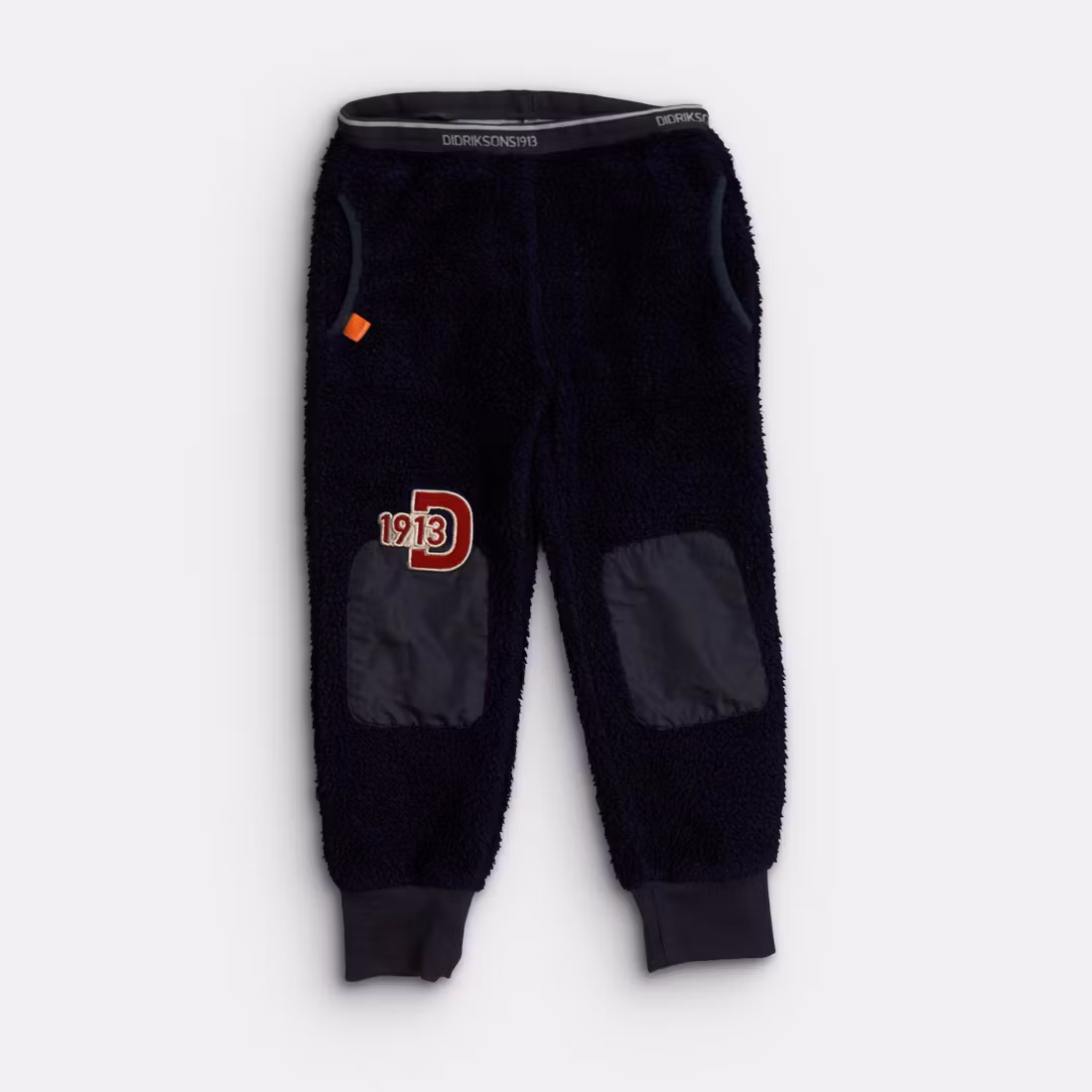 - Storlek 110 -