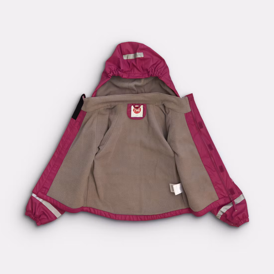 - Storlek 122/128 -