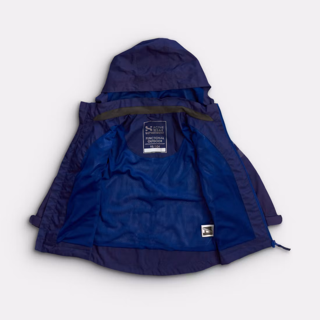 - Storlek 98/104 -