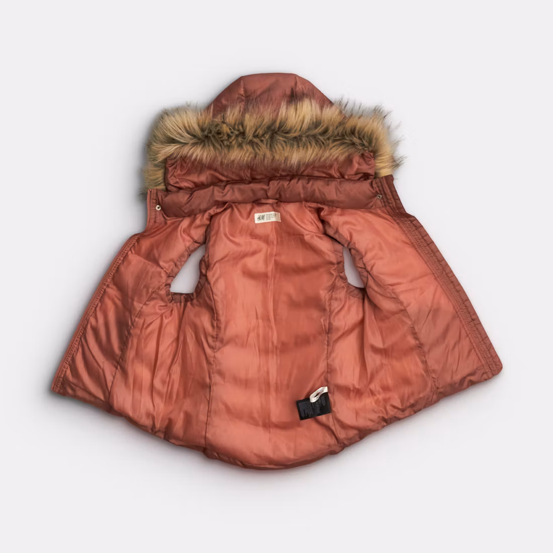 - Storlek 122/128 -