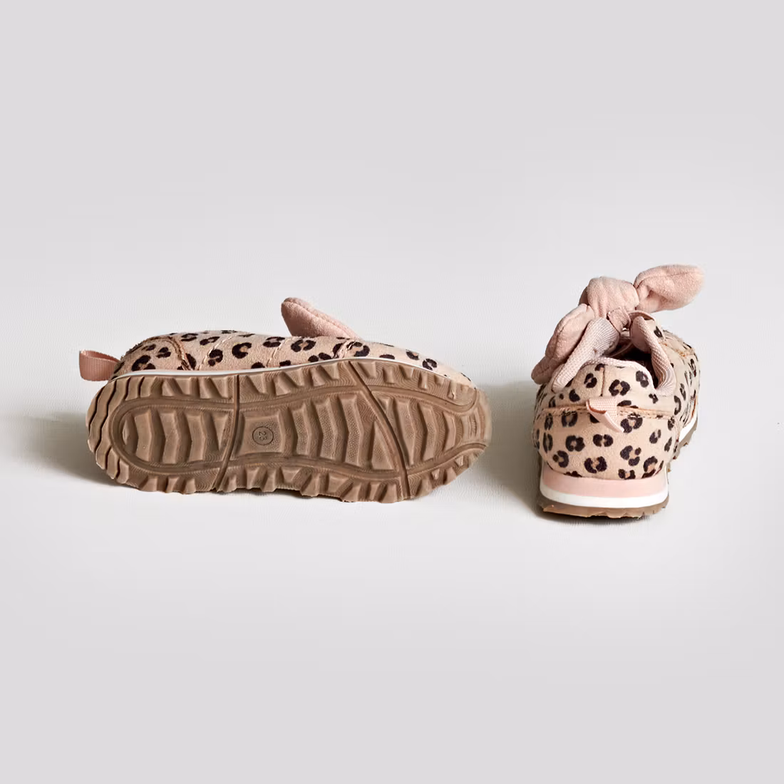 Sneakers - H&M - Storlek 23