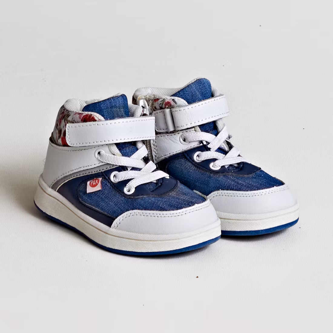 Sneakers - Pax - Storlek 22