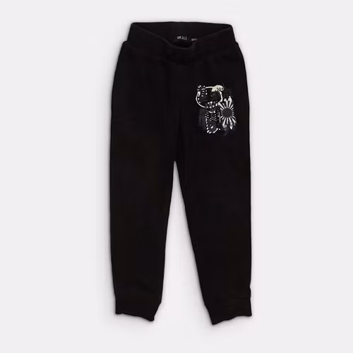 - Storlek 98/104 -
