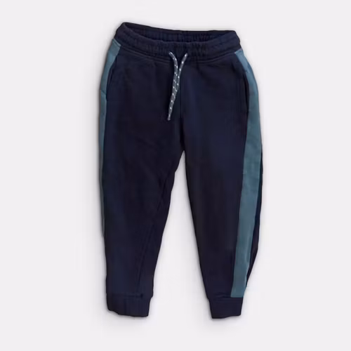 - Storlek 98/104 -