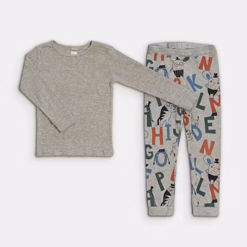 Pyjamas - Polarn O. Pyret / H&M - Storlek 104