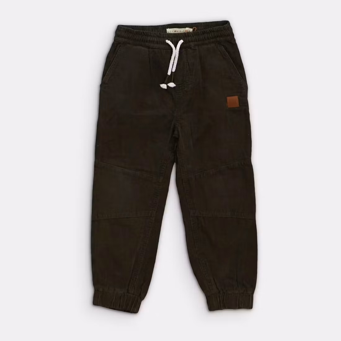 - Storlek 104 -