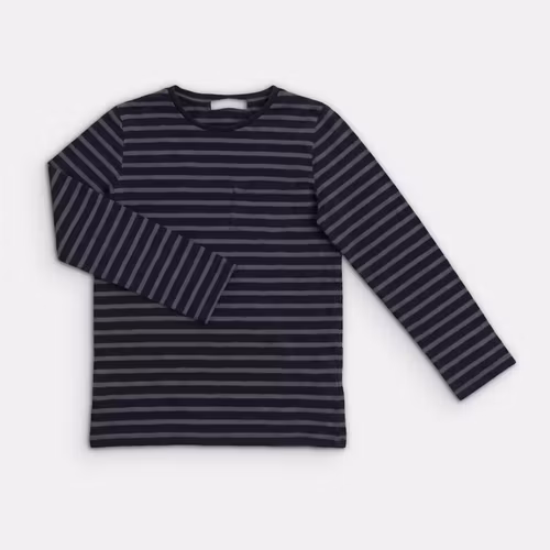 - Storlek 122/128 -