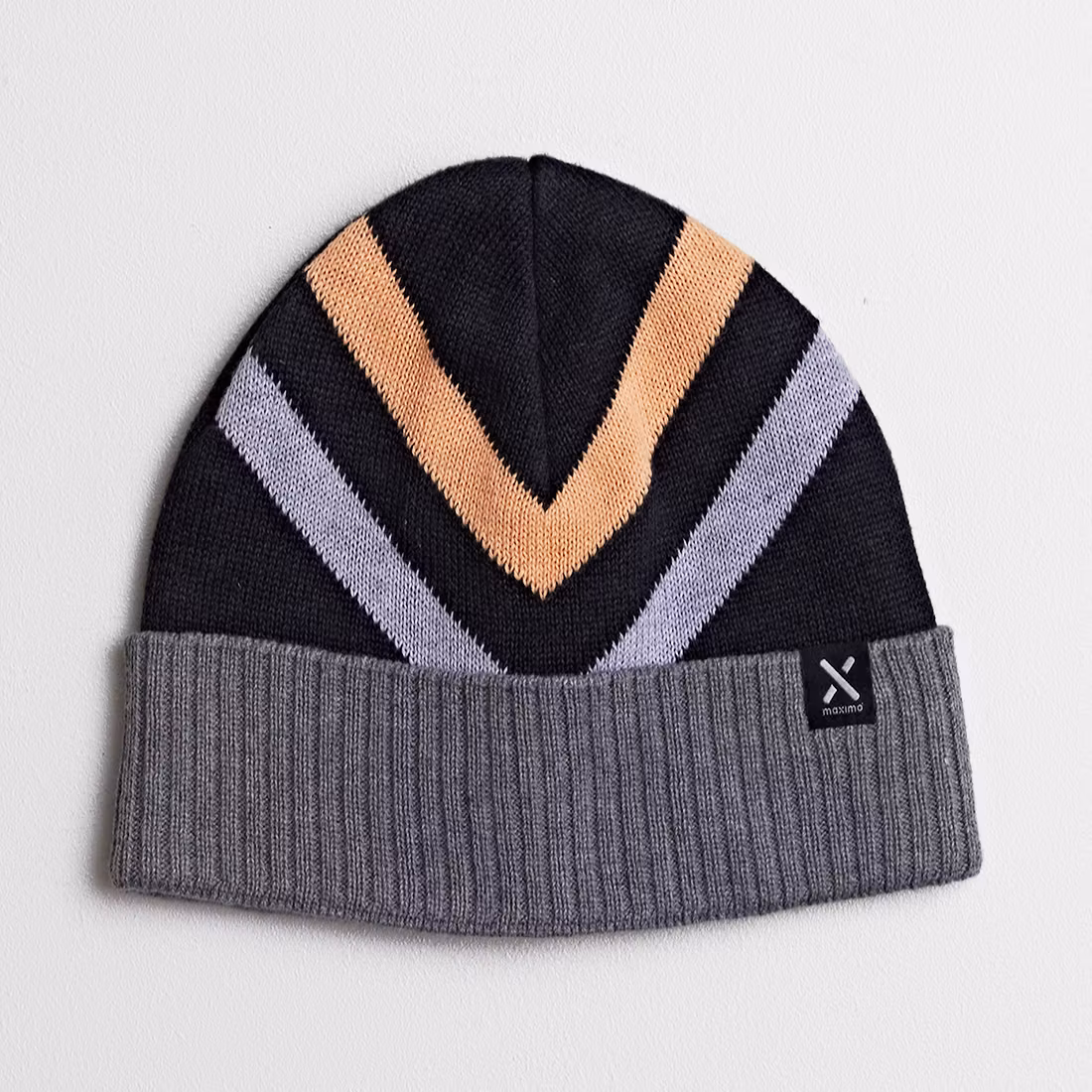 Stickad mössa - Storlek 54/56