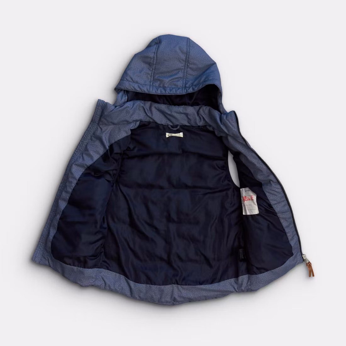 - Storlek 134/140 -