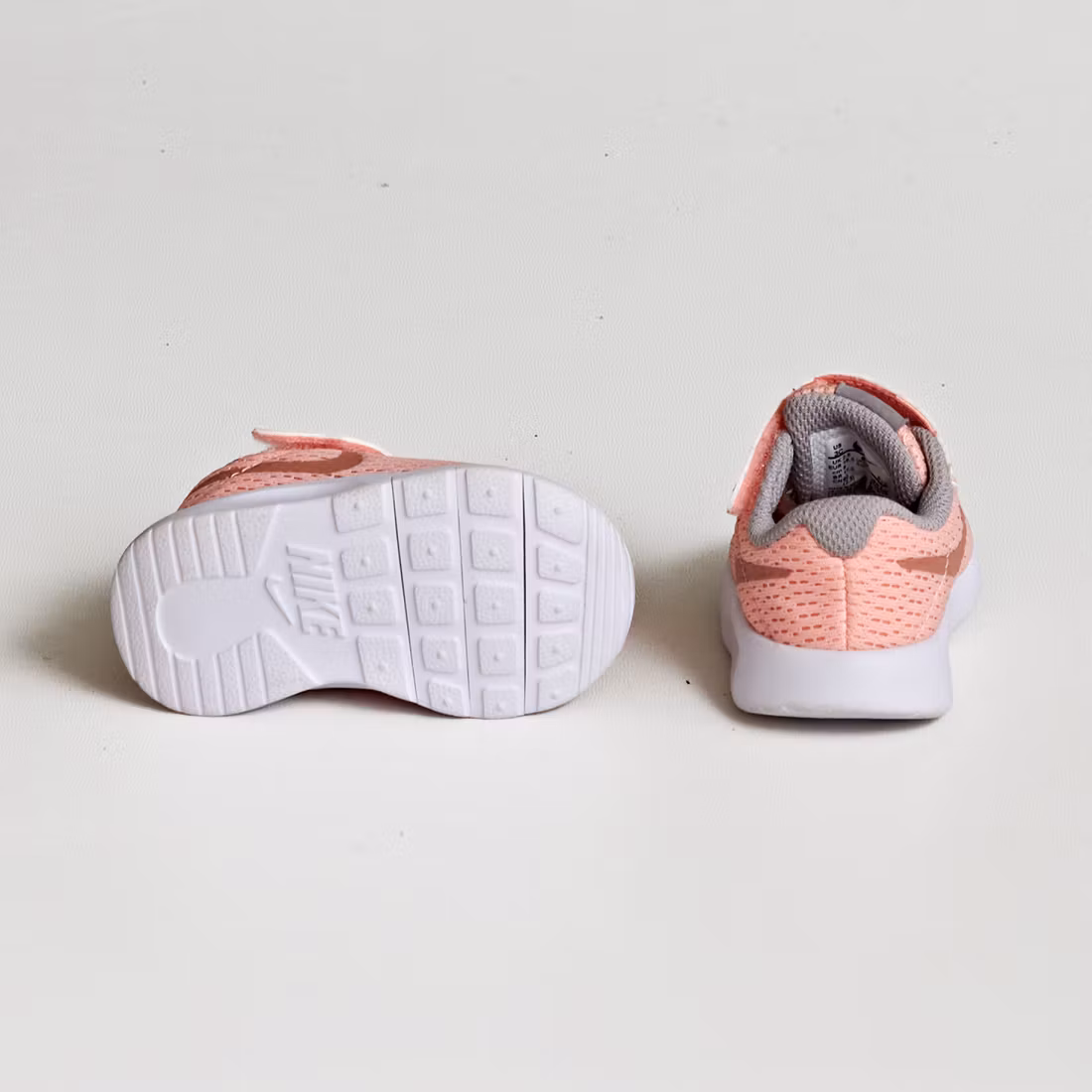 Sneakers - Nike - Storlek 18,5