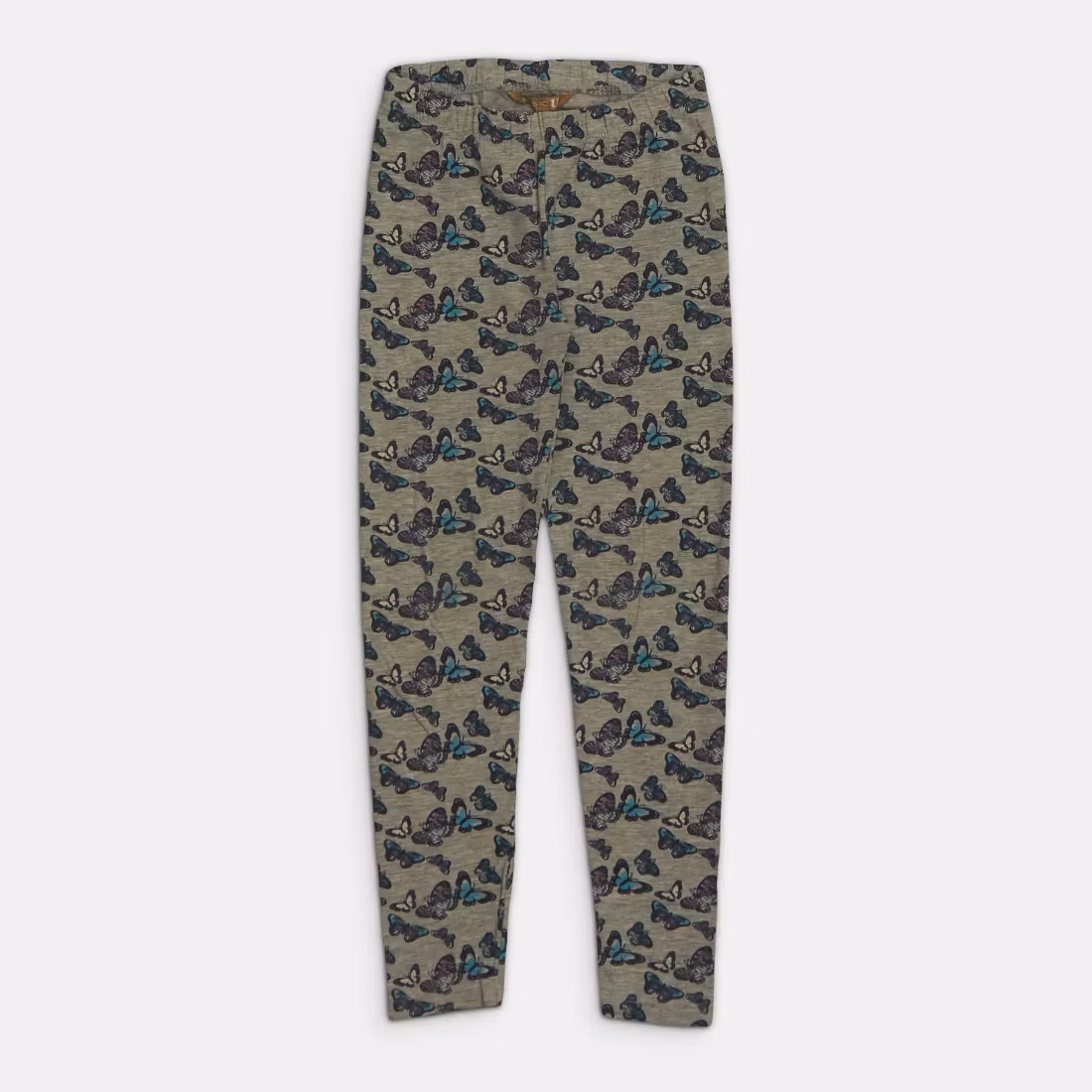 - Storlek 122/128 -