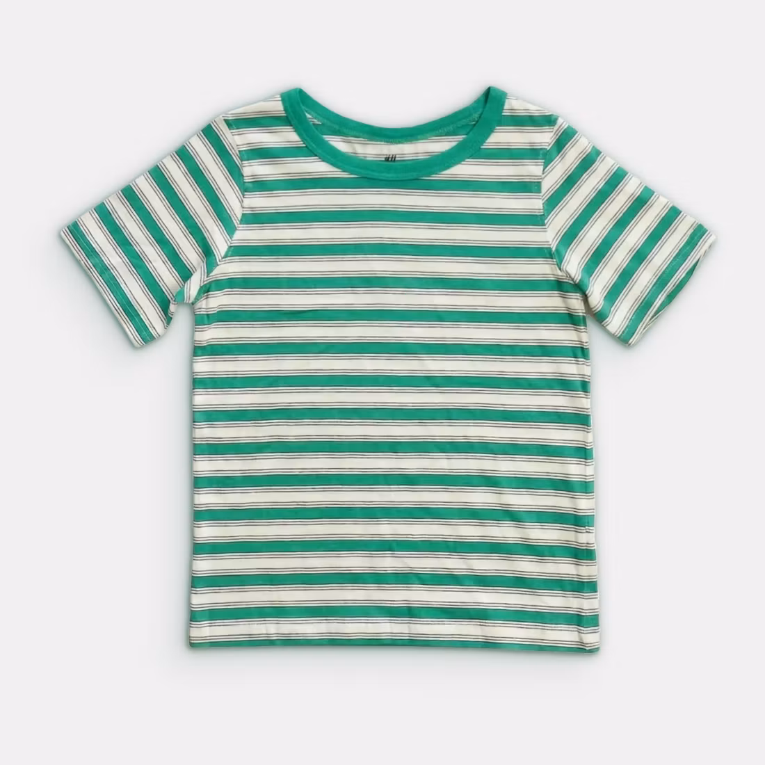 - Storlek 122/128 -
