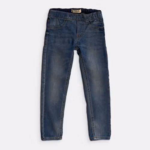 - Storlek 104 -