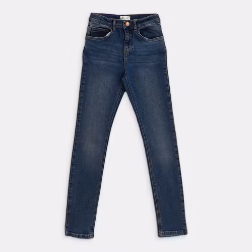 - Storlek 140 -