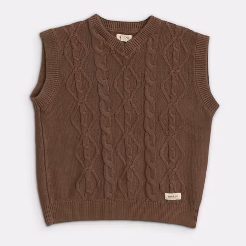 - Storlek 122/128 -