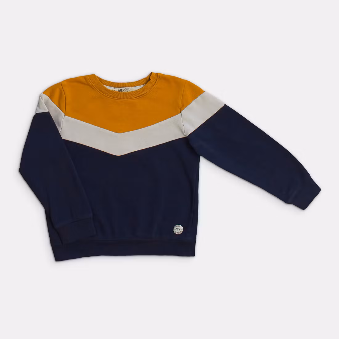 - Storlek 122/128 -