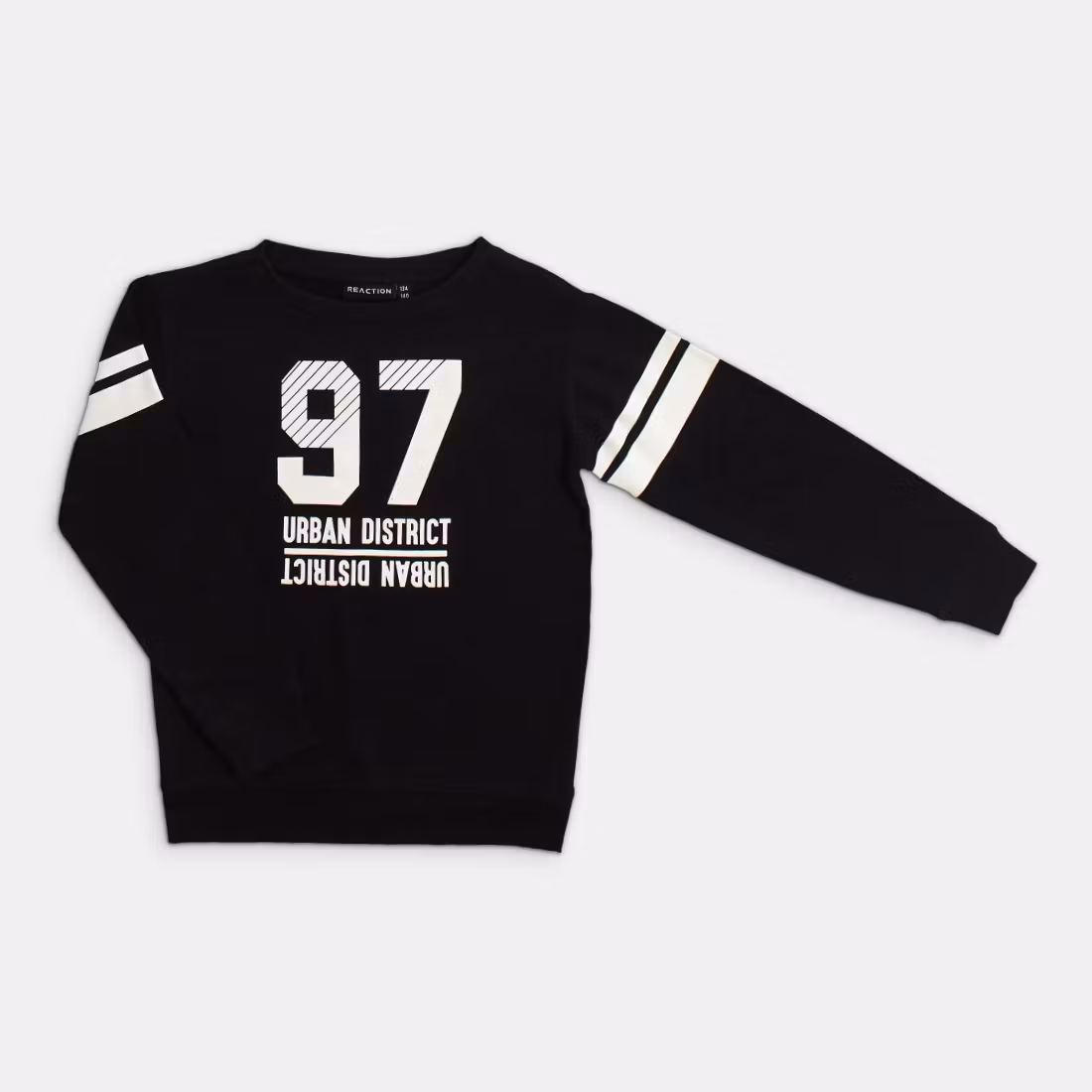 - Storlek 134/140 -