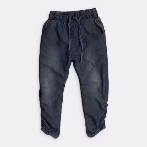 - Storlek 110/116 -